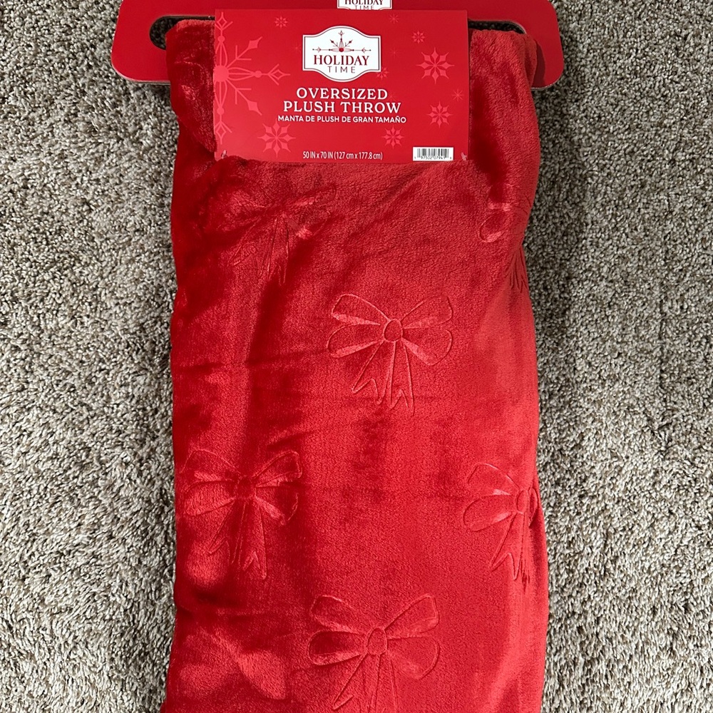 Holiday Time Plush Throw Blanket - Red